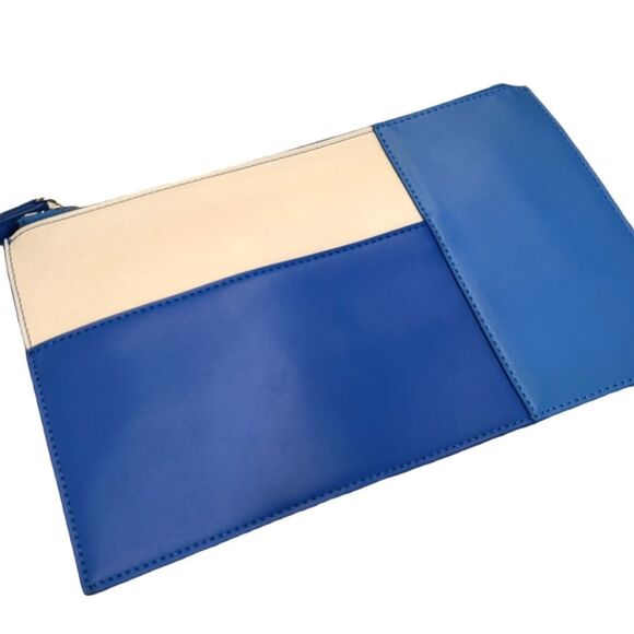 Vera Bradley Blue Composition Wristlet - Picture 3 of 6